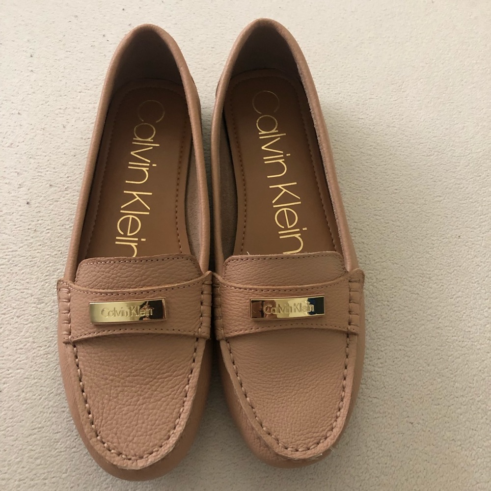 Calvin Klein Lavida loafer